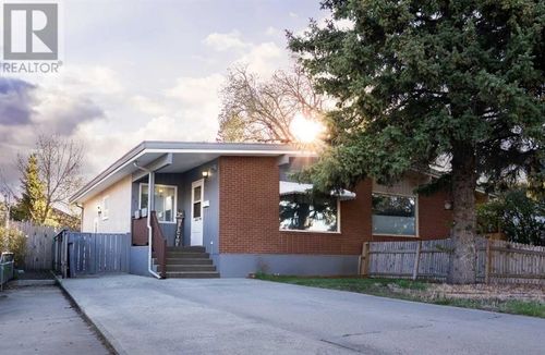 244 Cassino St S, Lethbridge, AB, T1J3W2 | Card Image