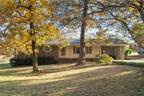 2702 Peace Haven Dr, Pleasant Garden, NC, 27313-9288 | Card Image