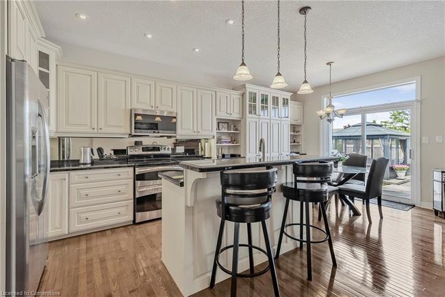 14 Mapleview Dr, House other with 2 bedrooms, 3 bathrooms and 6 parking in Hagersville ON | Image 25