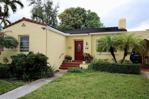 510 Ne 72nd St, Miami, FL, 33138-5020 | Card Image