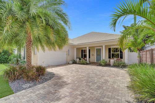 517 Ne 11th Ave, Fort Lauderdale, FL, 33301-1225 | Card Image