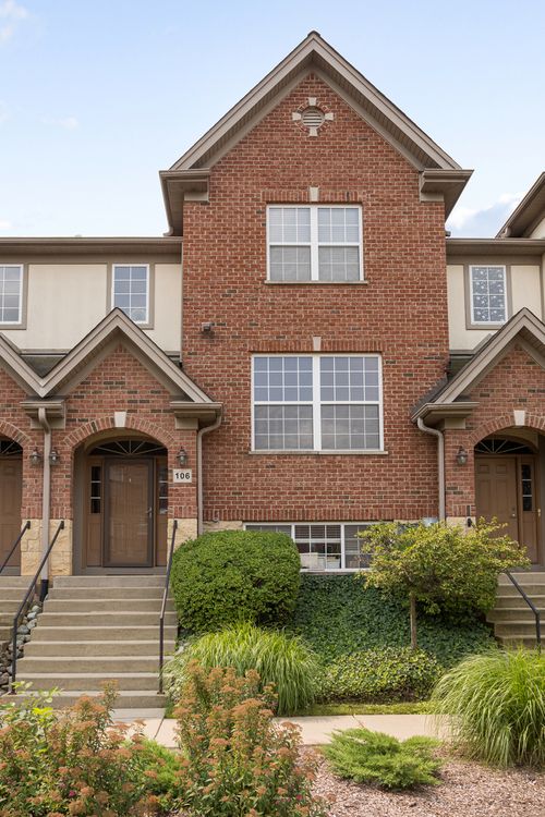 106-106 Creekbend Ct, Mount Prospect, IL, 60056-1959 | Card Image