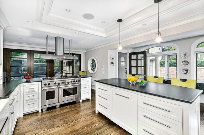 2119 E Lake Of The Isles Pkwy, House other with 4 bedrooms, 5 bathrooms and null parking in Minneapolis MN | Image 13