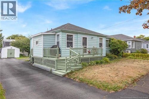 432 Fundy Dr, Saint John, NB, E2M2R7 | Card Image