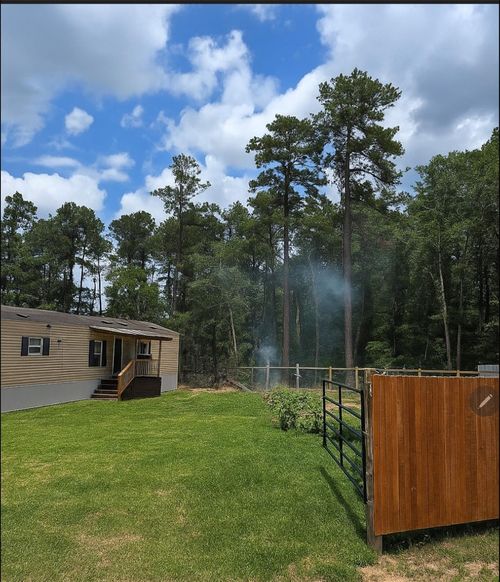 8779 Pin Oak Dr, Plantersville, TX, 77363-1745 | Card Image