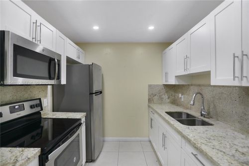 apt-316g-13250 Sw 4th Ct, Pembroke Pines, FL, 33027-1661 | Card Image