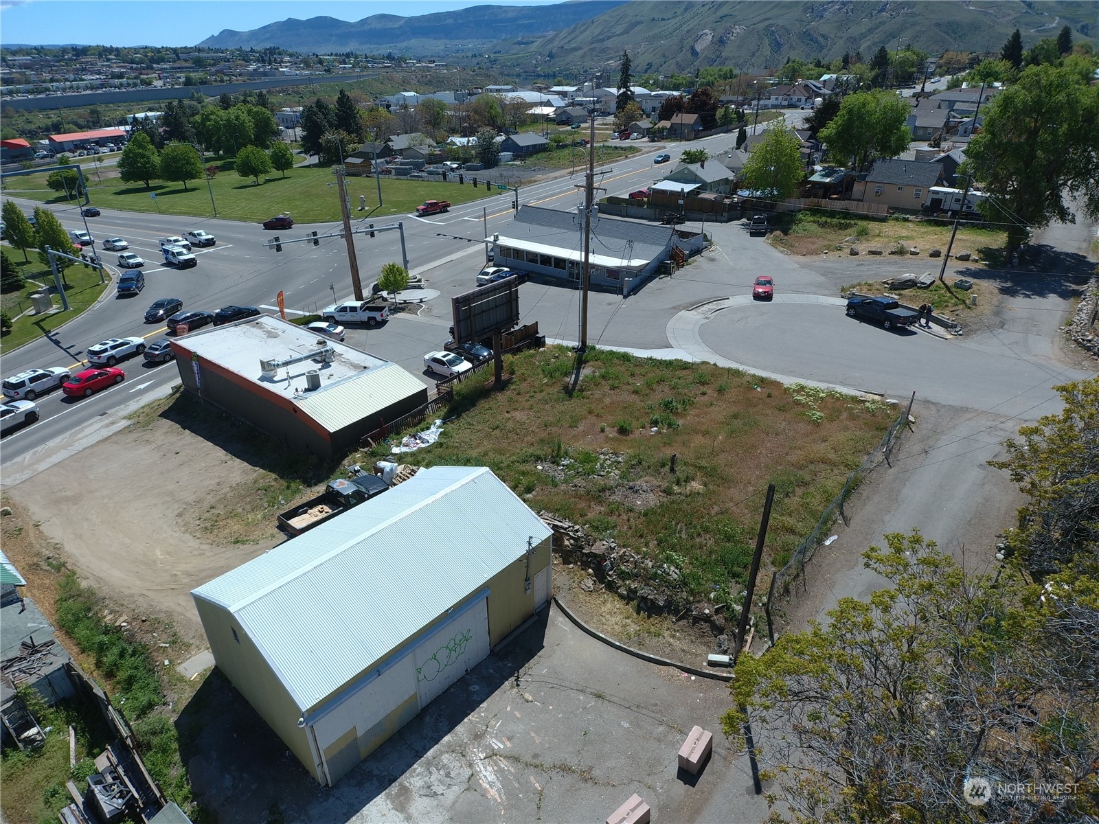 Stevens St, Wenatchee, WA 98801