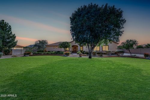 20027 E Mews Rd, Queen Creek, AZ, 85142-8128 | Card Image