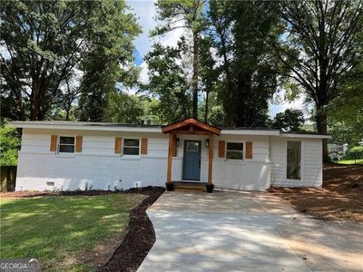 2956 Monterey Drive, House other with 3 bedrooms, 2 bathrooms and null parking in Decatur GA | Image 2