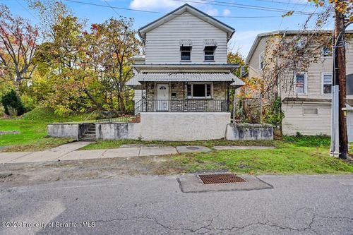 708 Mcalpine St, Avoca, PA, 18641-1138 | Card Image