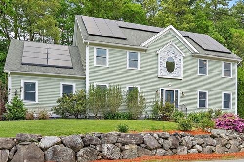 139 Willow St, Acton, MA, 01720-2729 | Card Image