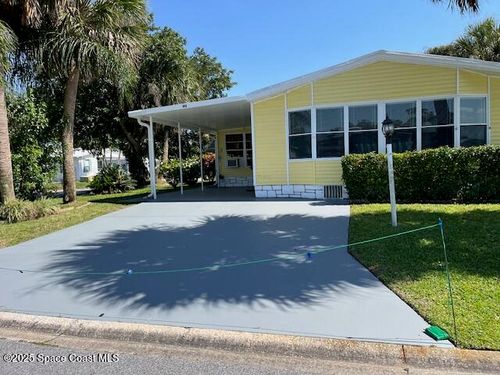 843 Sapodilla Dr, Barefoot Bay, FL, 32976-2575 | Card Image