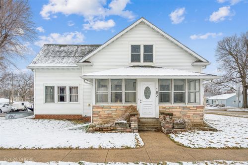 102 S Kennedy Ave, Madrid, IA, 50156-1440 | Card Image