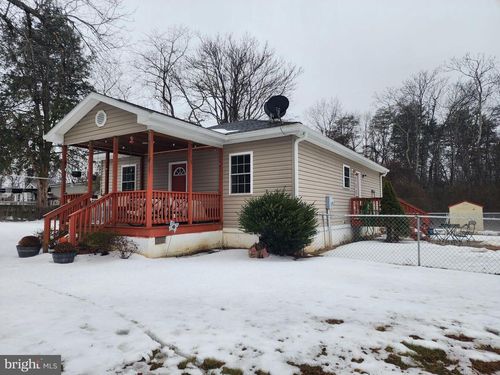 11490 Browntown Rd, GORDONSVILLE, VA, 22942-9015 | Card Image