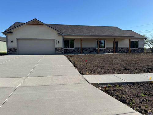 7600 Sw 24th Ter, Topeka, KS, 66614-6010 | Card Image