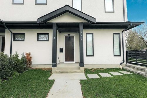 2-3695 E 26th Ave, Vancouver, BC, V5R | Card Image
