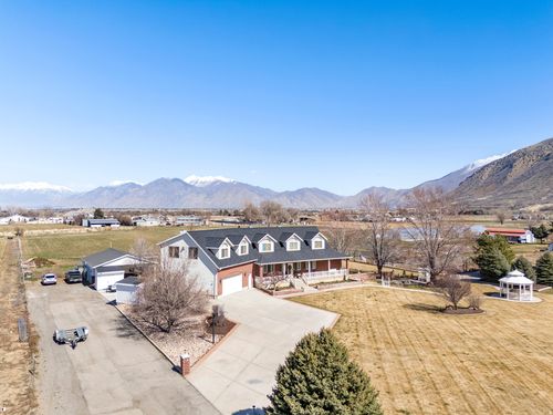 173 E 10000 S, Salem, UT, 84653-9253 | Card Image