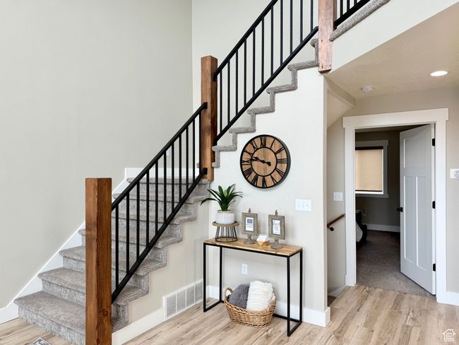 Stairway a towering ceiling | Image 28