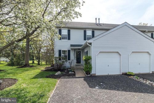 808 Putter Ct, WARRINGTON, PA, 18976-2067 | Card Image