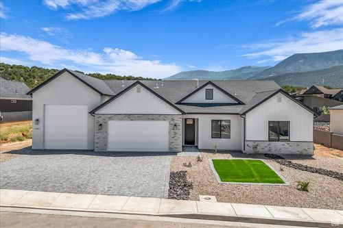 1947 Oak Ln, Cedar City, UT, 84720 | Card Image