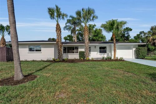2769 Wisteria Place, SARASOTA, FL, 34239 | Card Image