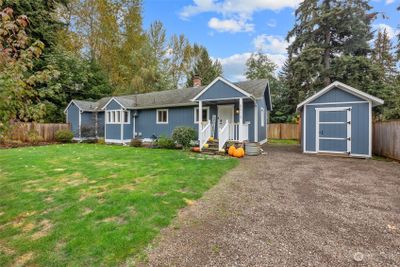 8013 Ne 185th Street, House other with 2 bedrooms, 1 bathrooms and null parking in Kenmore WA | Image 1