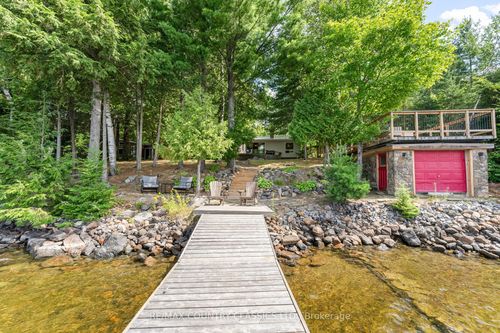 82A Chescher Cres, Coe Hill, ON, K0L1P0 | Card Image