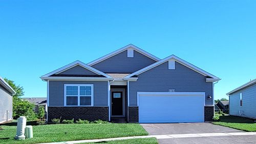 6284 Redwood Trl, Wonder Lake, IL, 60097-9604 | Card Image