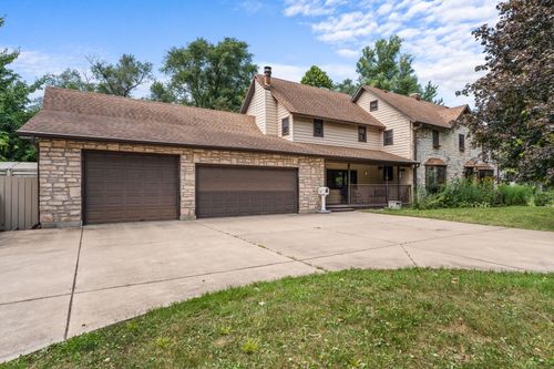5N452 Central Rd, Itasca, IL, 60143-2533 | Card Image