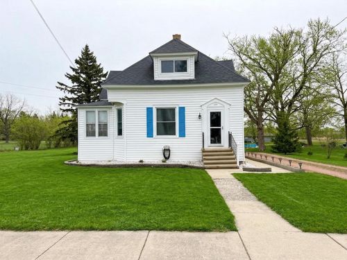129 W Beloit St, DARIEN, WI, 53114-1536 | Card Image