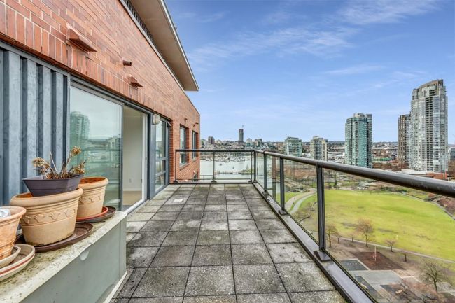 20C - 139 Drake Street, Condo with 2 bedrooms, 2 bathrooms and 1 parking in Vancouver BC | Image 10