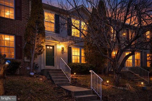 8889 Papillon Dr, ELLICOTT CITY, MD, 21043-4001 | Card Image