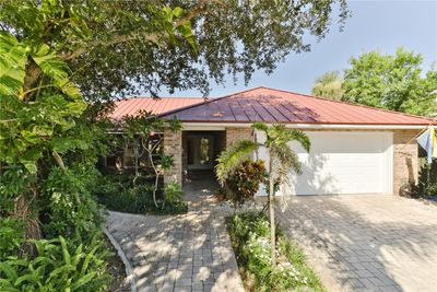 1206 Beacon Street, House other with 3 bedrooms, 2 bathrooms and null parking in New Smyrna Beach FL | Image 3