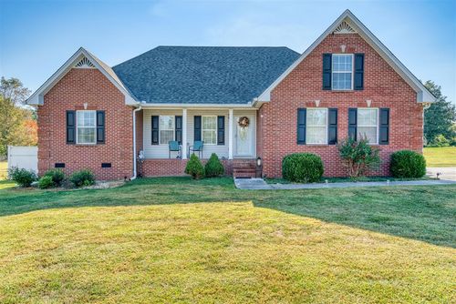 401 Robins Trl, Westmoreland, TN, 37186-5055 | Card Image