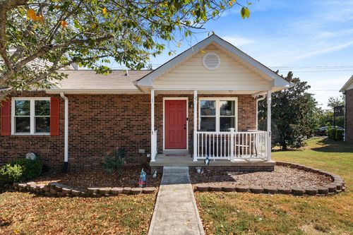 27 Rolling Meadows Dr, Goodlettsville, TN, 37072 | Card Image