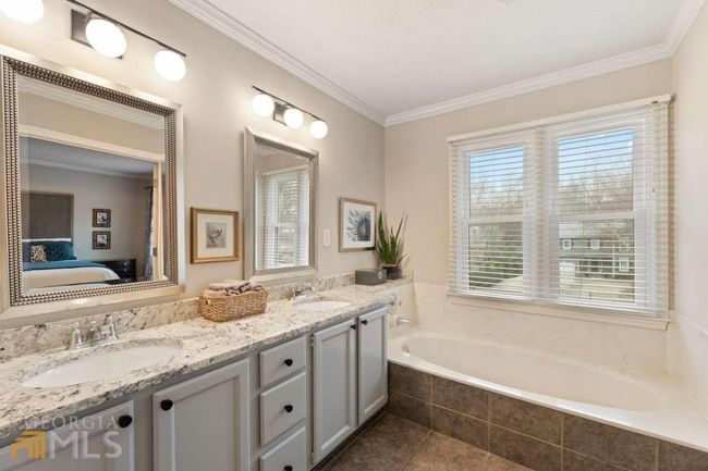 1840 N Creek Cir, House other with 3 bedrooms, 3 bathrooms and 2 parking in Alpharetta GA | Image 20
