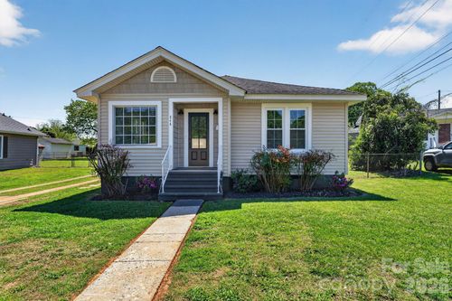 344 Mayflower Ave, Cramerton, NC, 28032-1319 | Card Image