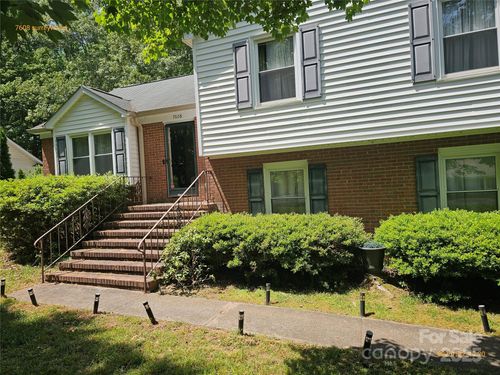 7608 Surreywood Pl, Charlotte, NC, 28270-2155 | Card Image