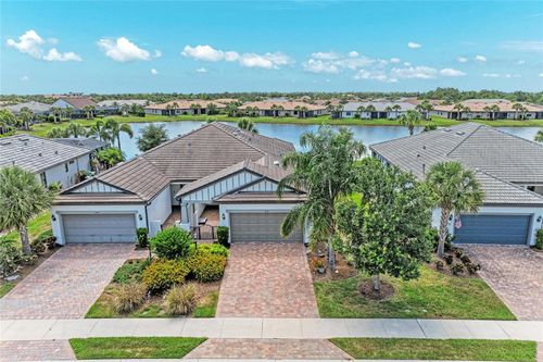 7018 Holbrook Cv, BRADENTON, FL, 34202-2709 | Card Image