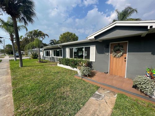 8001 Gulf Blvd, ST PETE BEACH, FL, 33706-1629 | Card Image