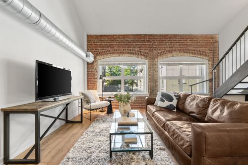 336-1100 Lansdowne Ave, Toronto, ON, M6H4K1 | Card Image