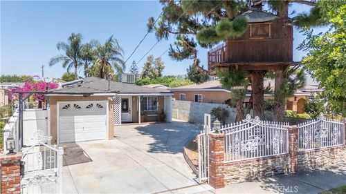 13087 Kelowna St, Pacoima, CA, 91331-3354 | Card Image