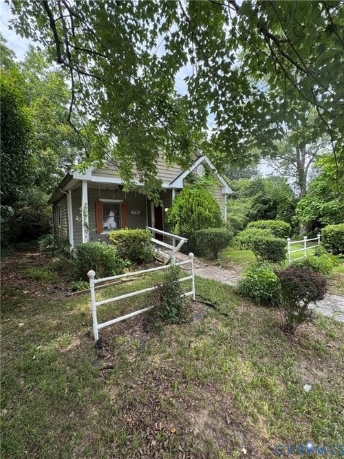 2201 Richmond St, Hopewell, VA, 23860-4423 | Card Image
