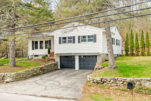 282 Wallace Rd, Bedford, NH, 03110-4943 | Card Image