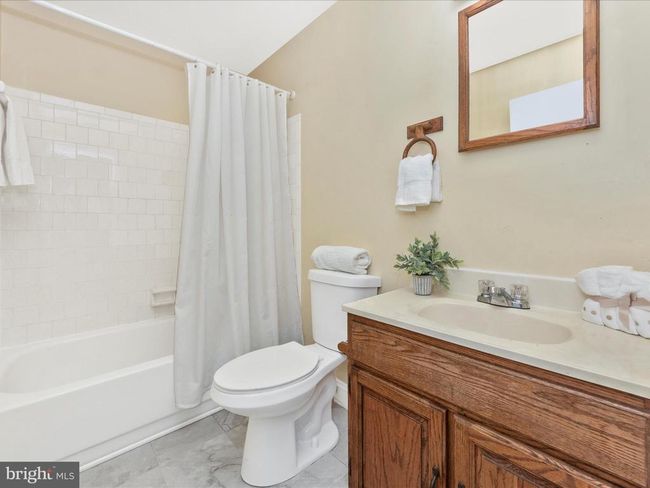 11-05 - 5843 Hunt Hill Dr, Townhouse with 2 bedrooms, 3 bathrooms and null parking in ELKRIDGE MD | Image 18