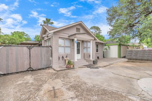 8209 Howard Dr, Houston, TX, 77017-4727 | Card Image