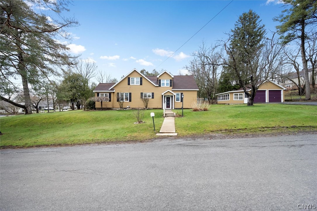 Oneida St, Utica, NY 13501