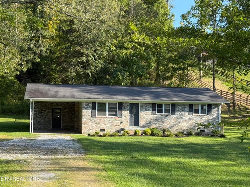 3035 W Wolf Valley Rd, Clinton, TN, 37716-6112 | Card Image