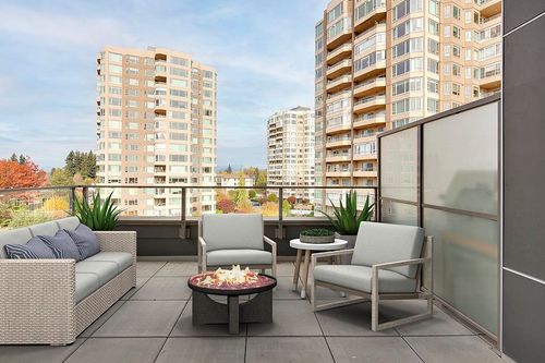 504-3080 Gladwin Road, Abbotsford, BC, V2T0G3 | Card Image