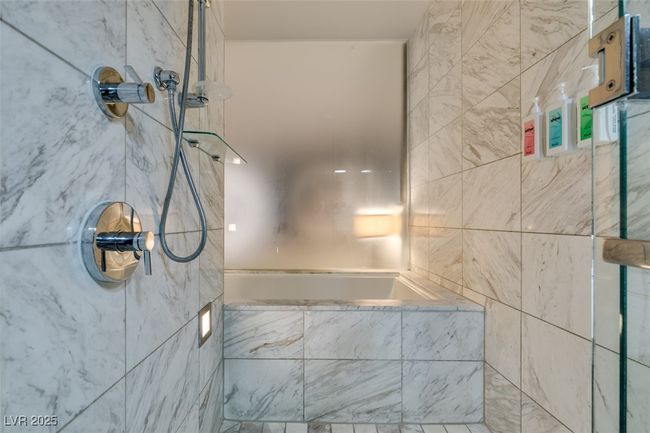 Bathroom with tiled shower | Image 31